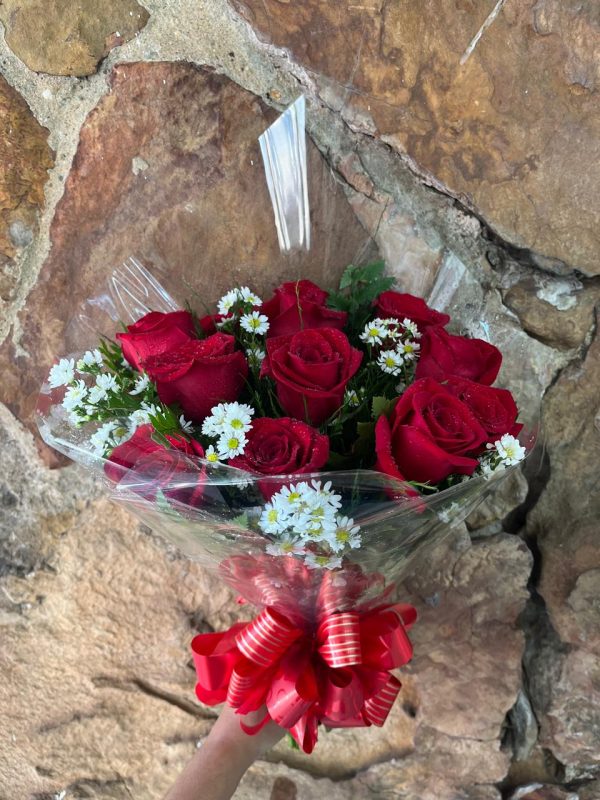 BUQUÊ NACIONAL VERMELHO 12 ROSAS