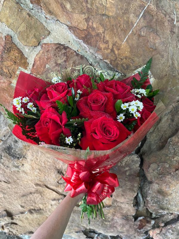 Buquê 12 Rosas Colombianas Vermelhas