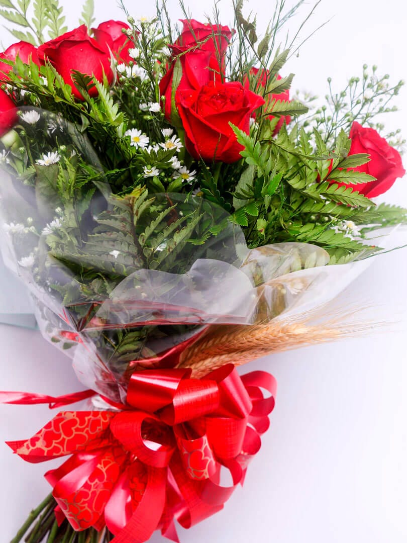 internacional-flores-produto-BUQUE-TRADICIONAL-VERMELHO-3