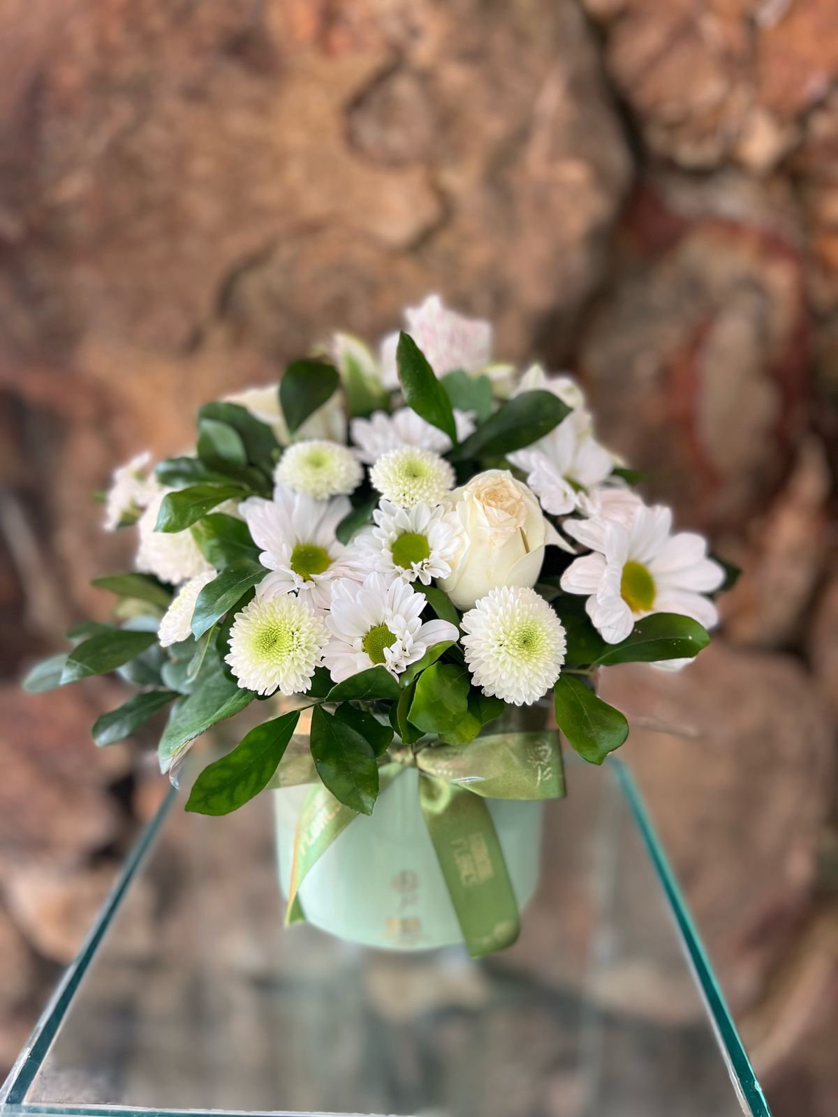 arranjo box flores mistas branco