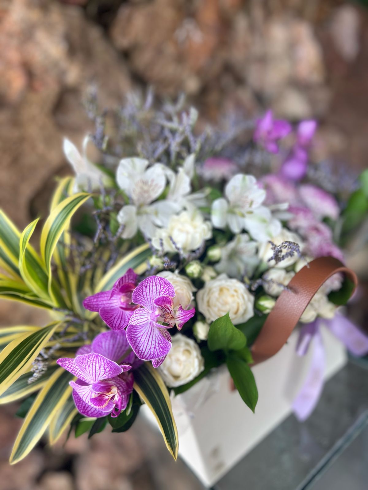 arranjo box sacola com orquidea5