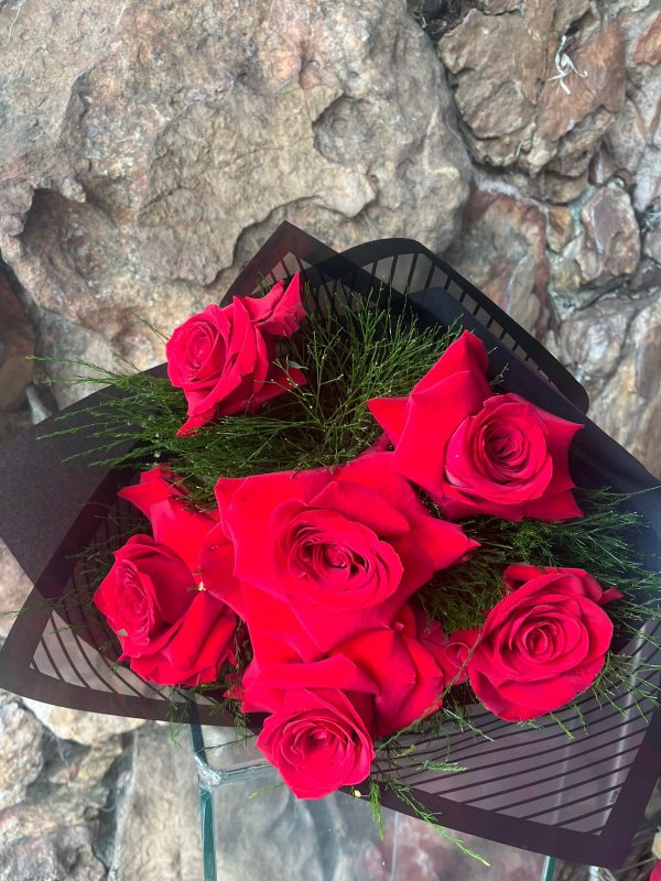 Buquê 6 Rosas Colombianas papel Black