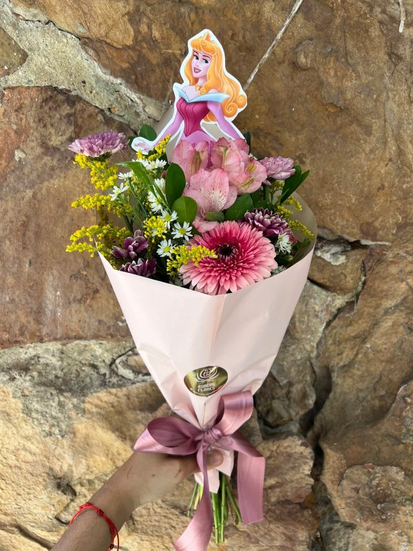Buquê Rosa flores mistas “Princesa Aurora”